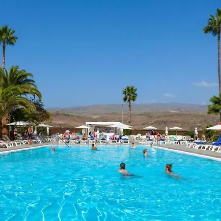 Apartmán Deluxe Vista Piscina/media Pension, Wifi,