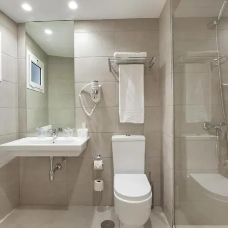 Deluxe Vista Piscina/media Pension, Wifi, Apartmán